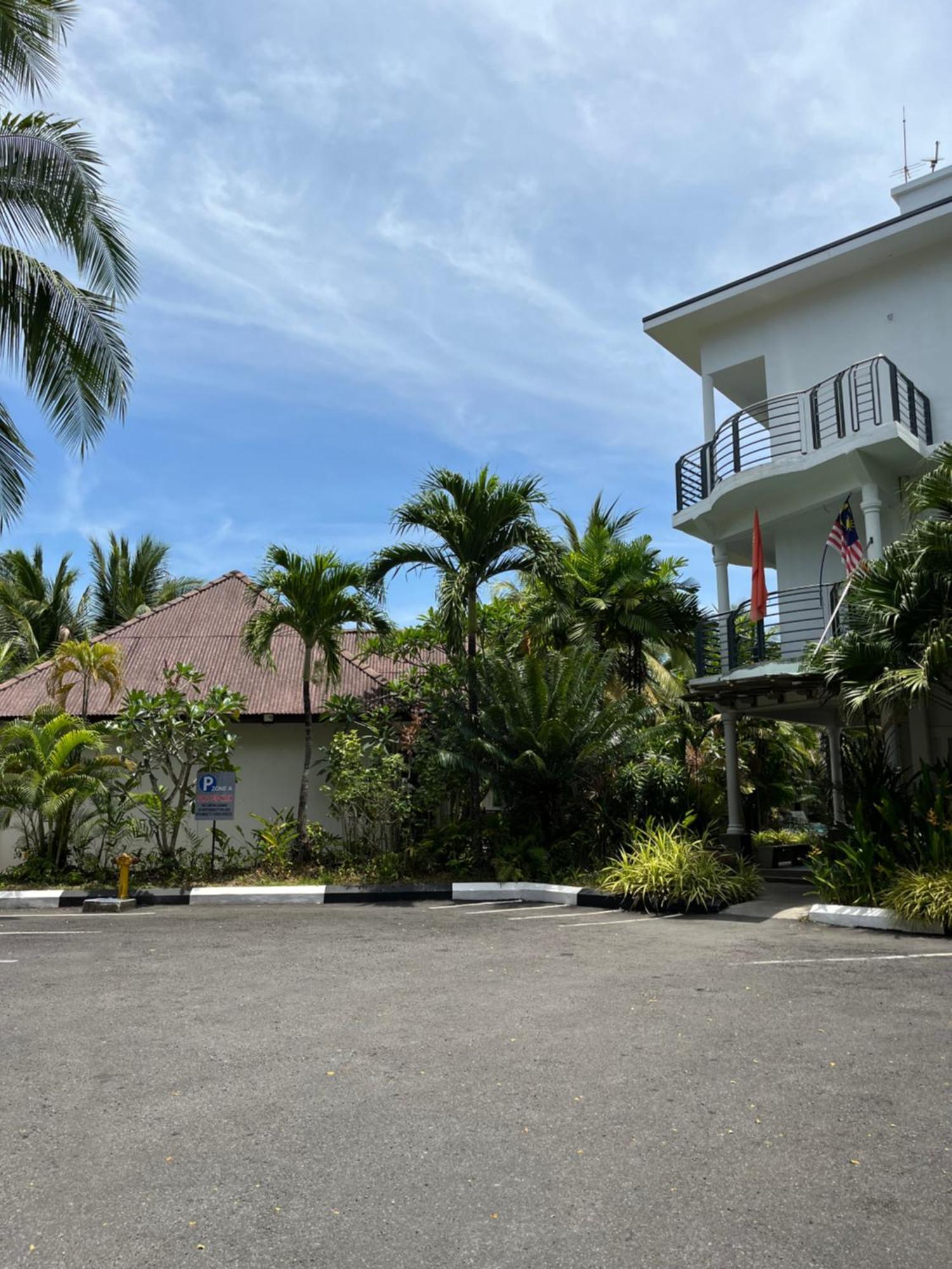 White Lodge Pantai Cenang  Exterior foto