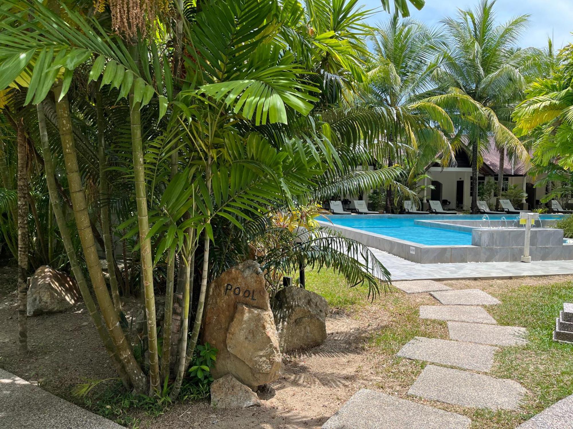 White Lodge Pantai Cenang  Exterior foto