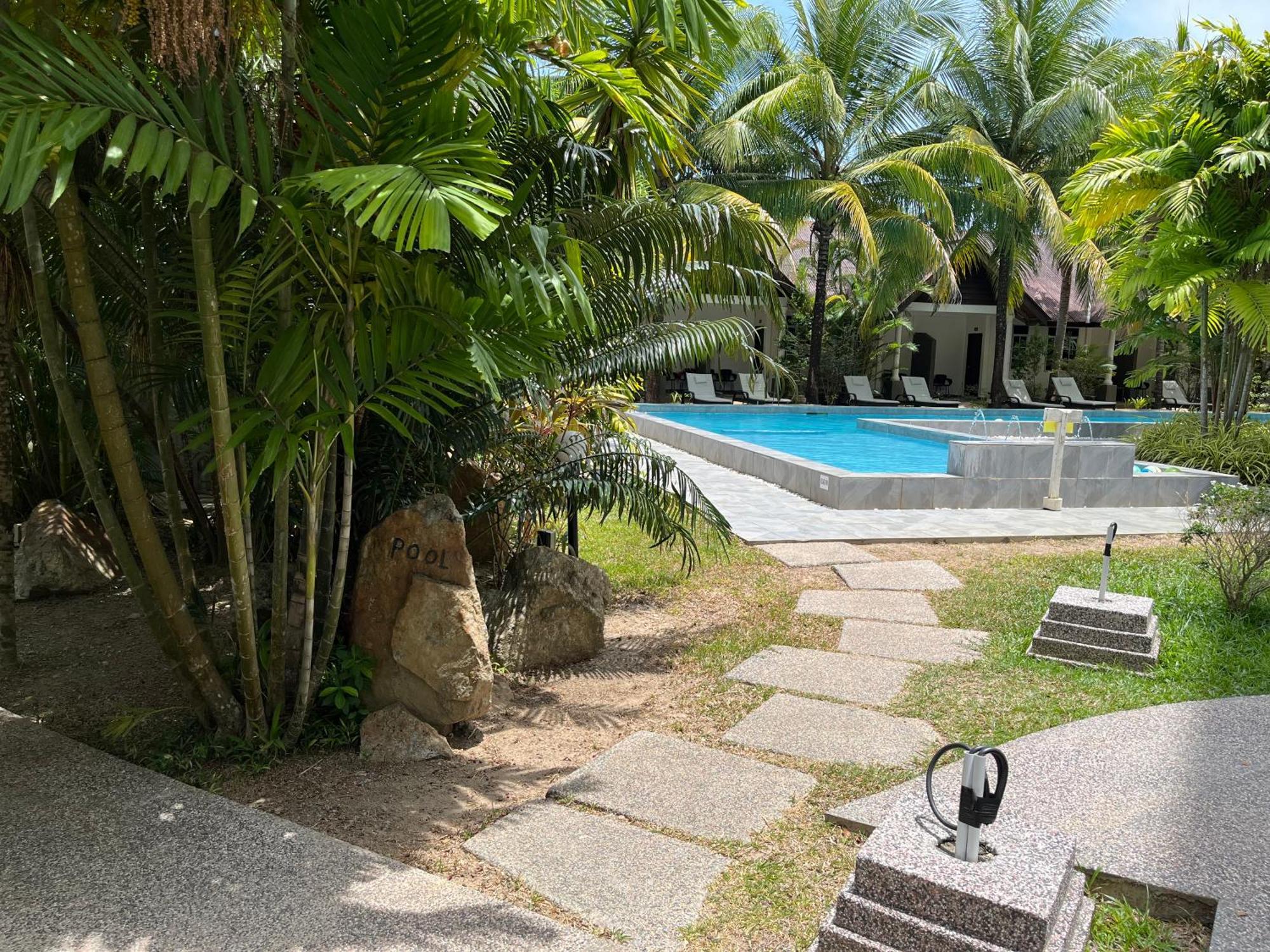 White Lodge Pantai Cenang  Exterior foto